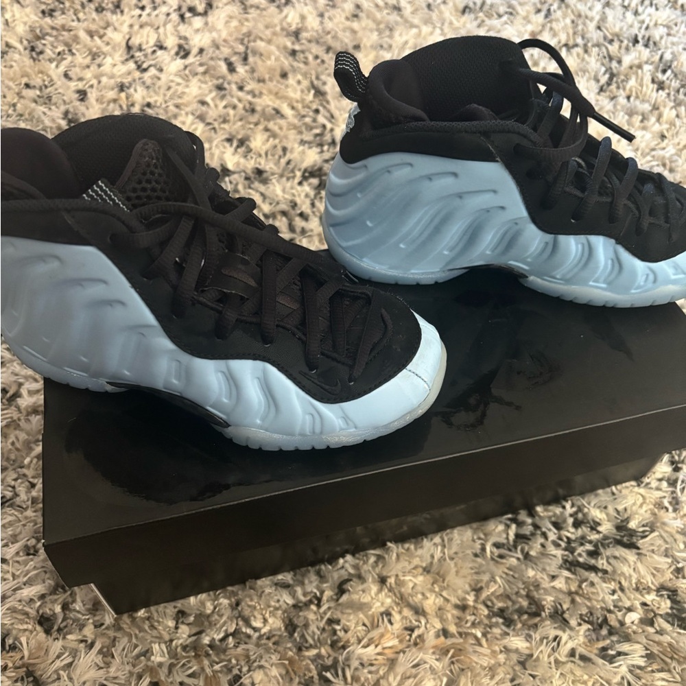 Boys Nike Foamosite